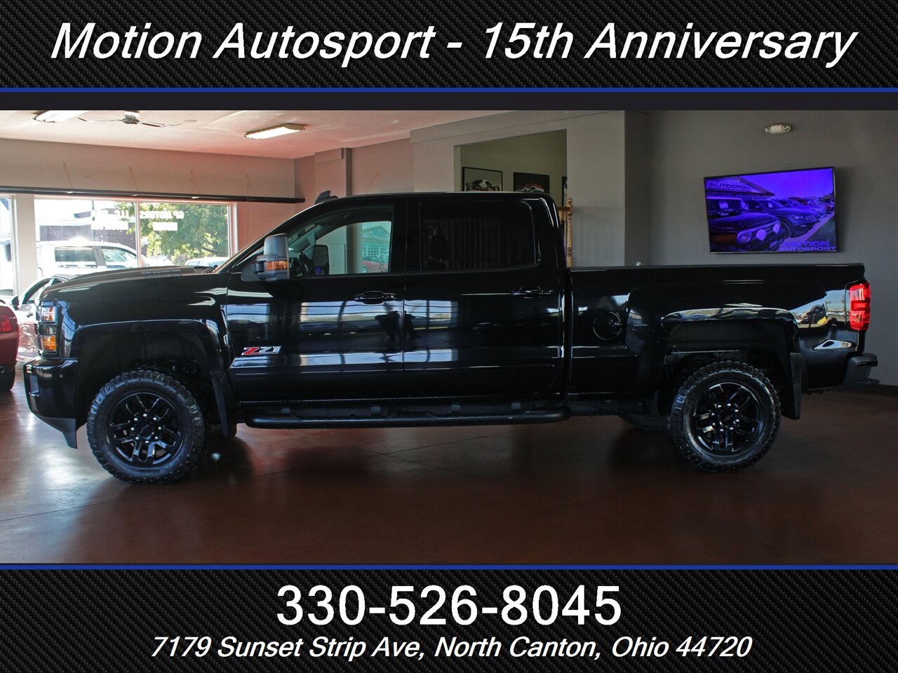 2019 Chevrolet Silverado 2500 LT Z71 Midnight Edition 4X4 - Photo 7 - North Canton, OH 44720