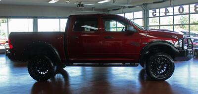 2019 RAM 1500 Classic Express  Custom Lift 4X4 - Photo 11 - North Canton, OH 44720