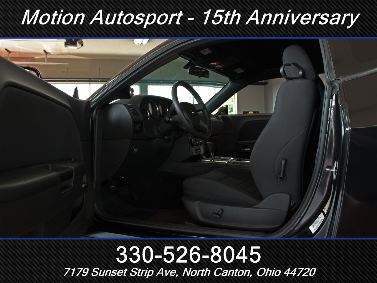 2010 Dodge Challenger R/T   - Photo 15 - North Canton, OH 44720