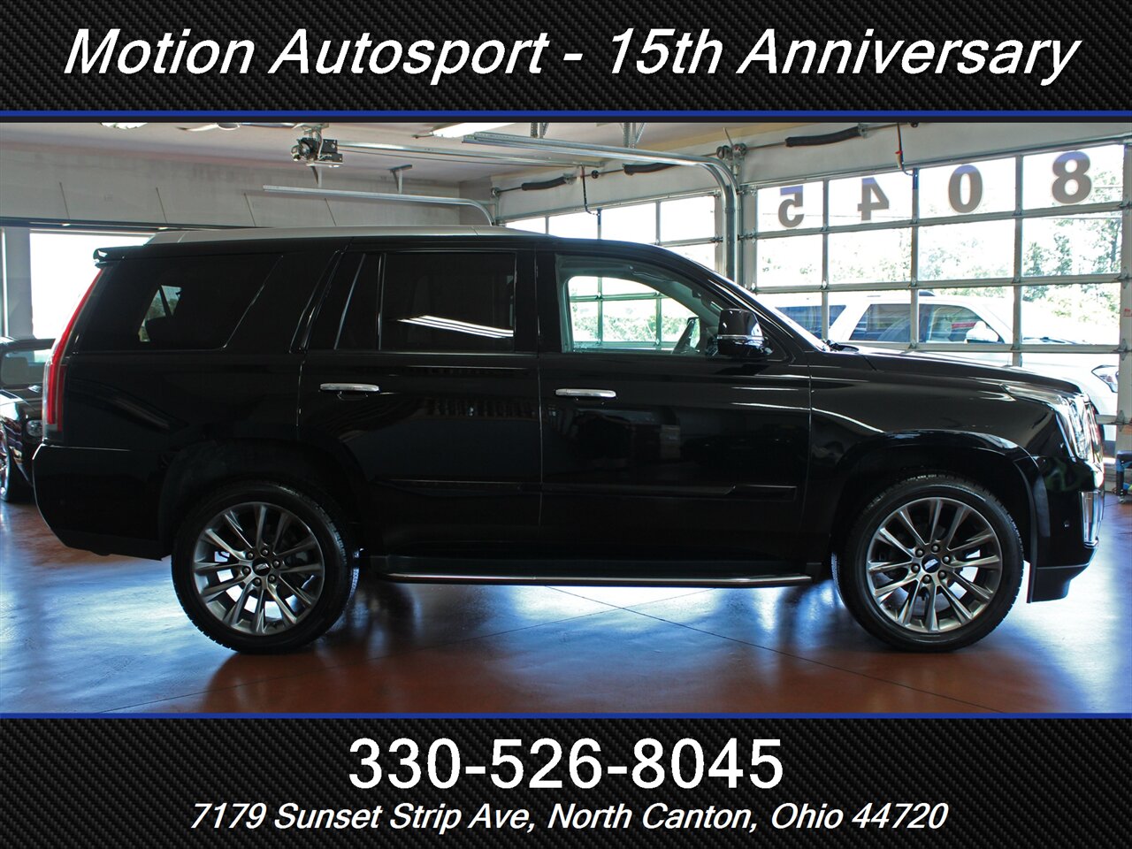 2020 Cadillac Escalade Luxury Moon Roof Navigation 4X4 - Photo 12 - North Canton, OH 44720