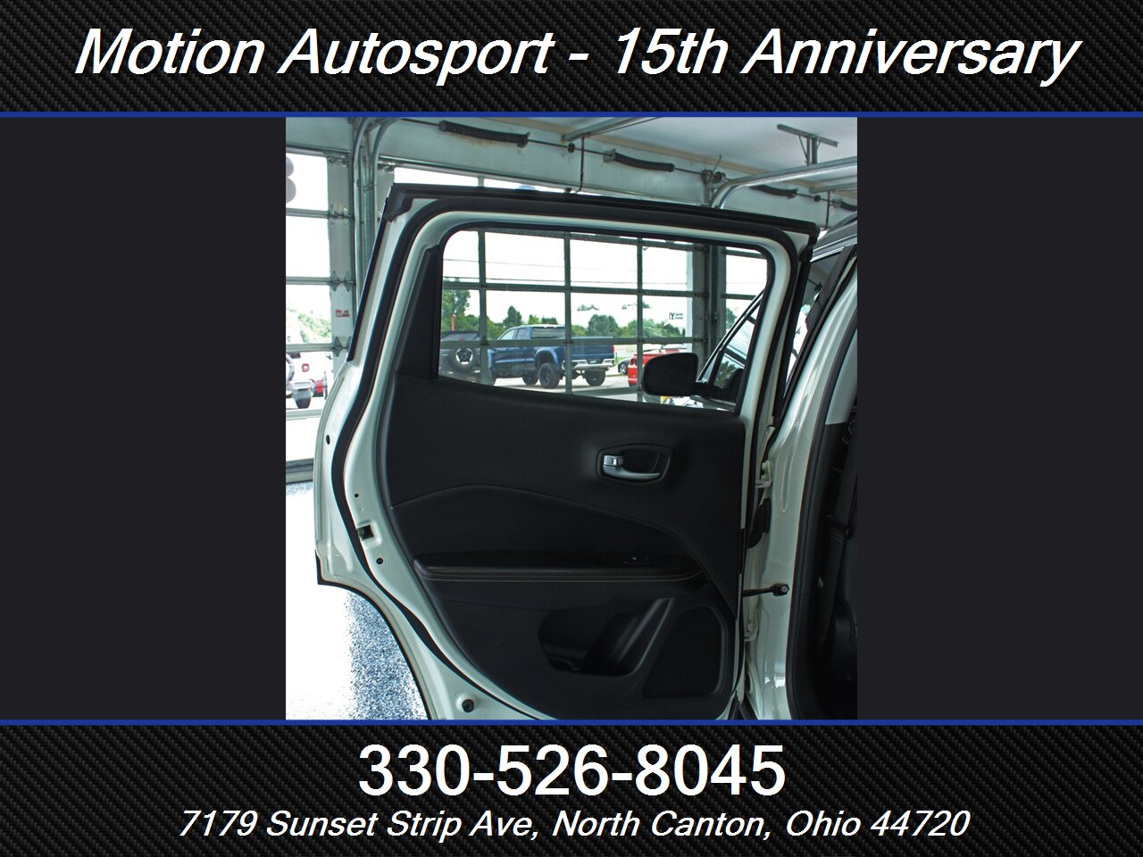 2018 Jeep Compass Latitude Panoramic Roof 4X4 - Photo 27 - North Canton, OH 44720