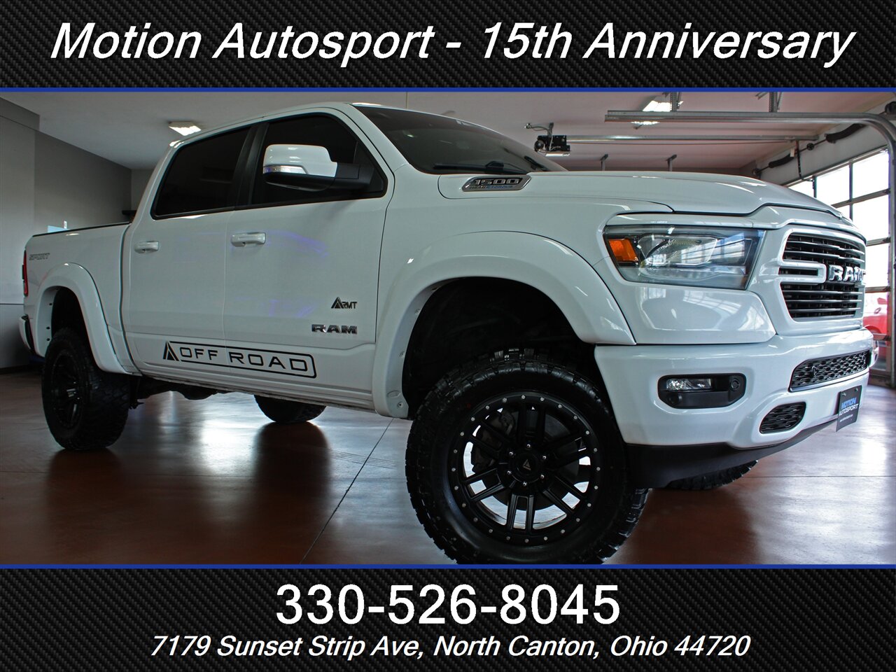 2021 RAM 1500 Big Horn Custom Lift Panoramic Roof 4X4 - Photo 2 - North Canton, OH 44720