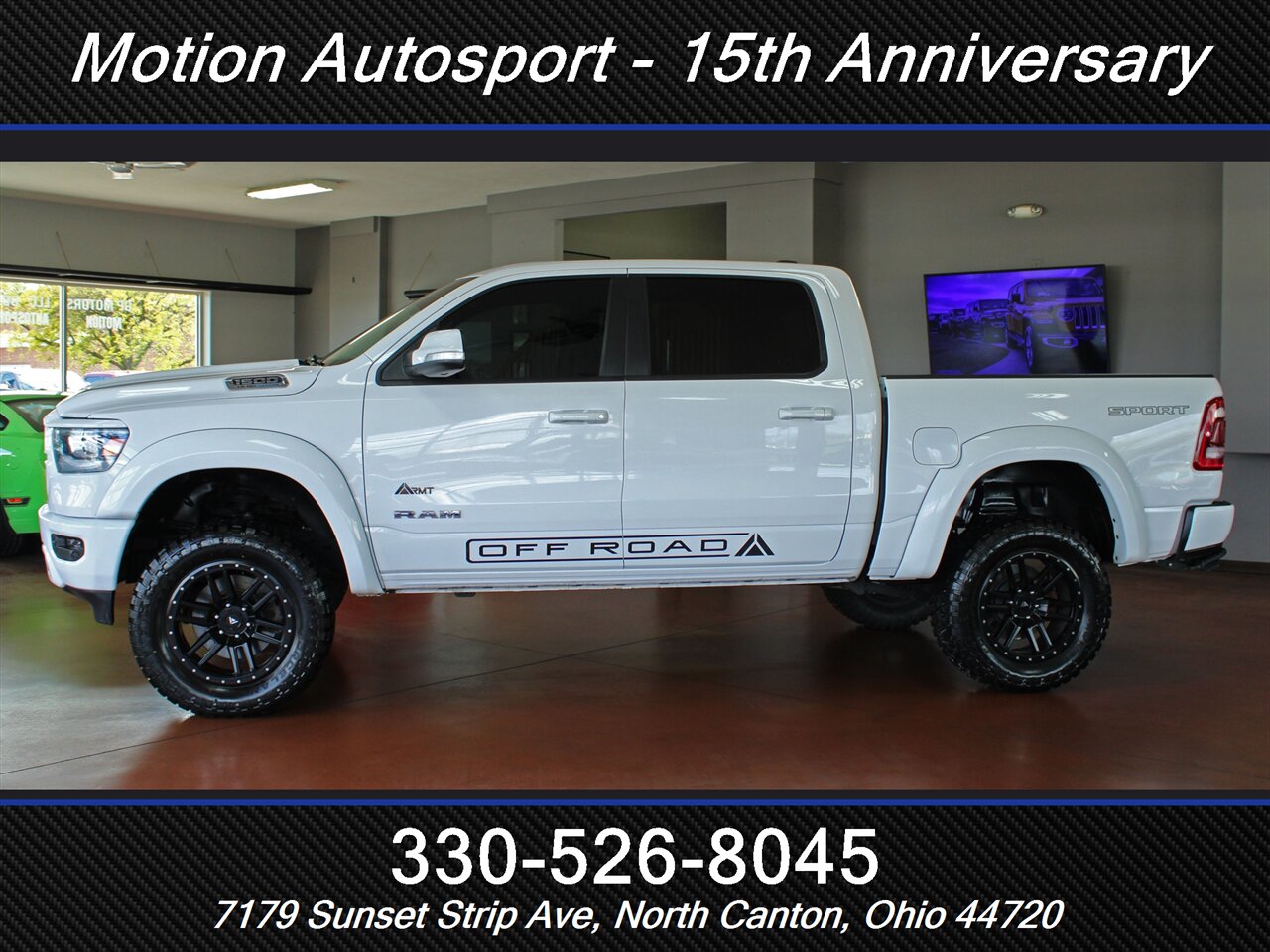 2021 RAM 1500 Big Horn Custom Lift Panoramic Roof 4X4 - Photo 7 - North Canton, OH 44720