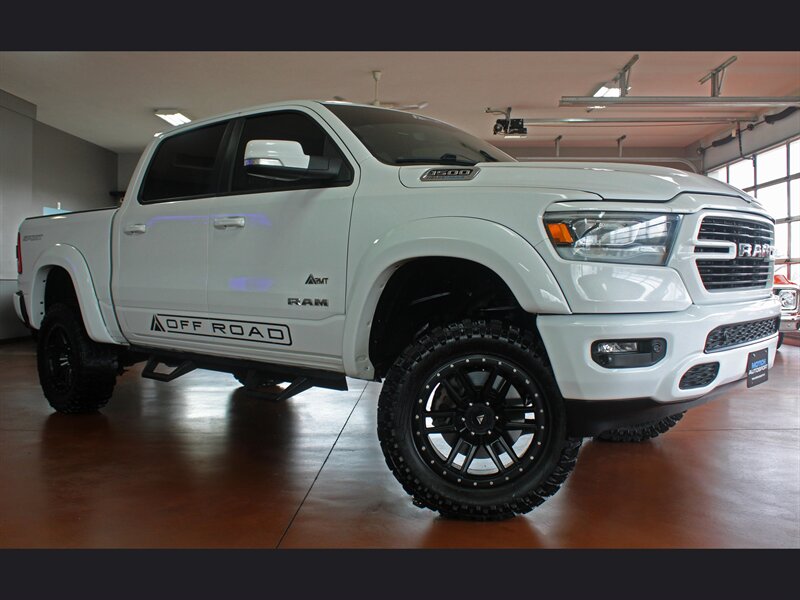 2021 RAM 1500 Big Horn Custom Lift  Panoramic Roof 4X4