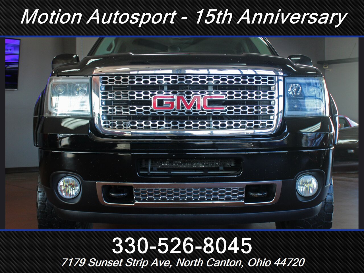 2011 GMC Sierra 2500 Denali Custom Lift 4X4 - Photo 3 - North Canton, OH 44720