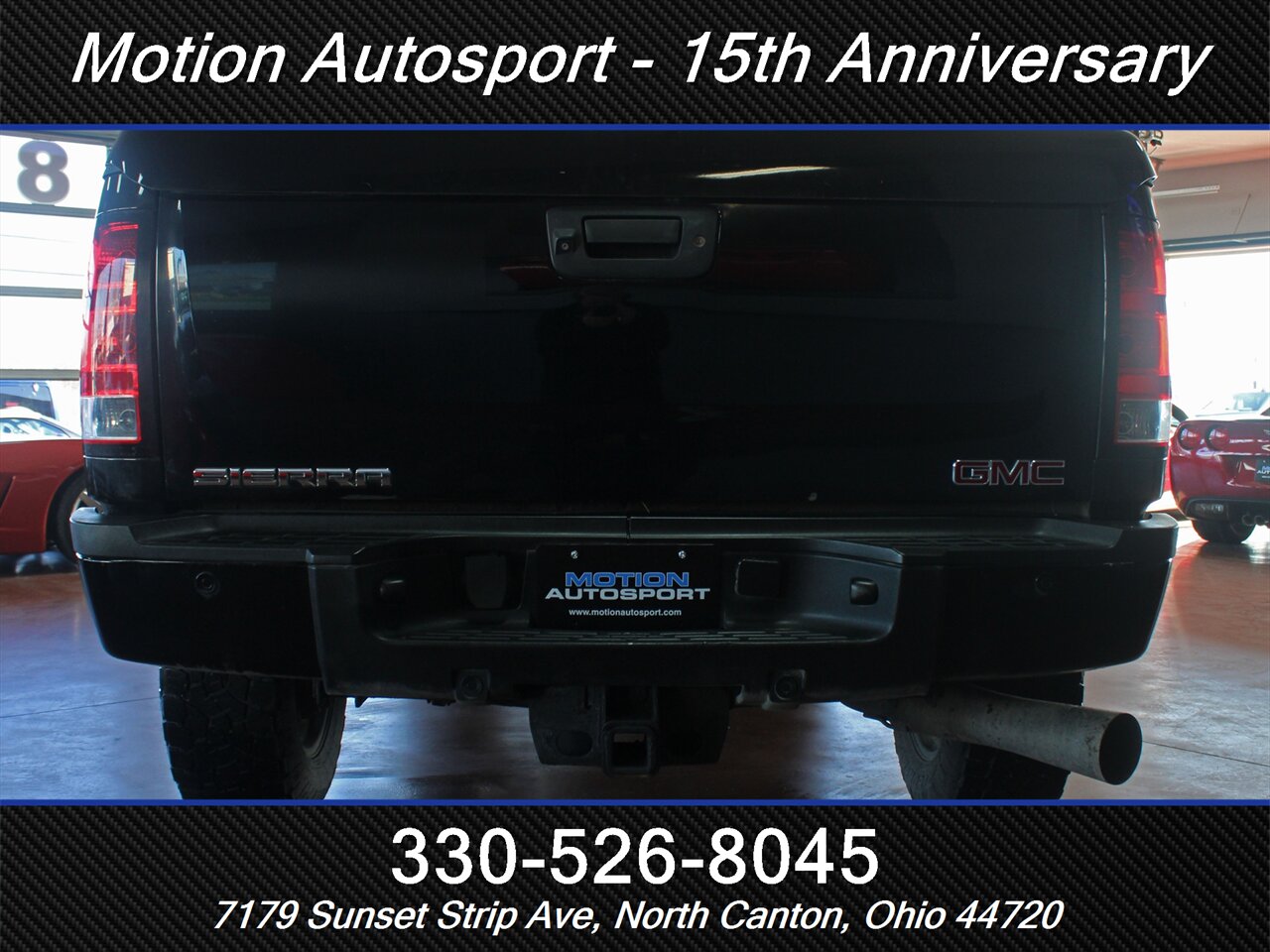 2011 GMC Sierra 2500 Denali Custom Lift 4X4 - Photo 9 - North Canton, OH 44720