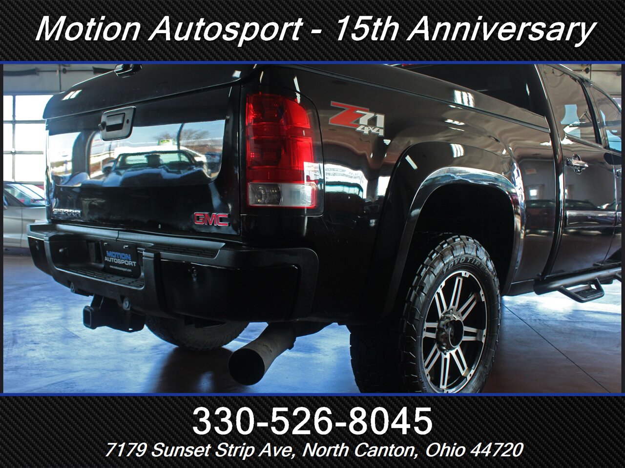 2011 GMC Sierra 2500 Denali Custom Lift 4X4 - Photo 11 - North Canton, OH 44720