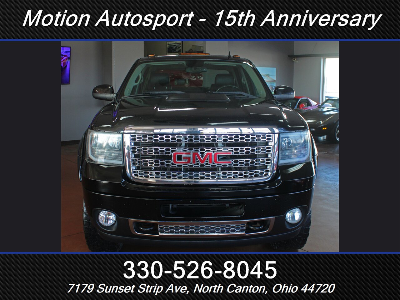 2011 GMC Sierra 2500 Denali Custom Lift 4X4 - Photo 4 - North Canton, OH 44720