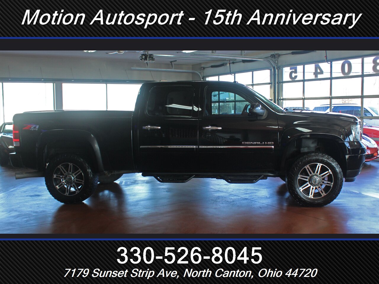 2011 GMC Sierra 2500 Denali Custom Lift 4X4 - Photo 12 - North Canton, OH 44720
