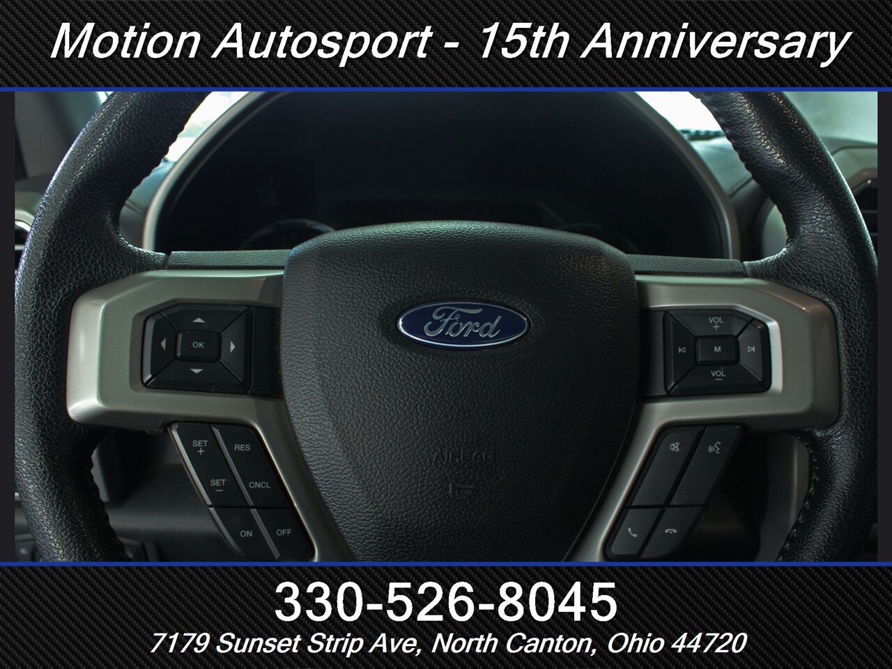 2016 Ford F-150 Lariat  Panoramic Roof 4X4 - Photo 13 - North Canton, OH 44720
