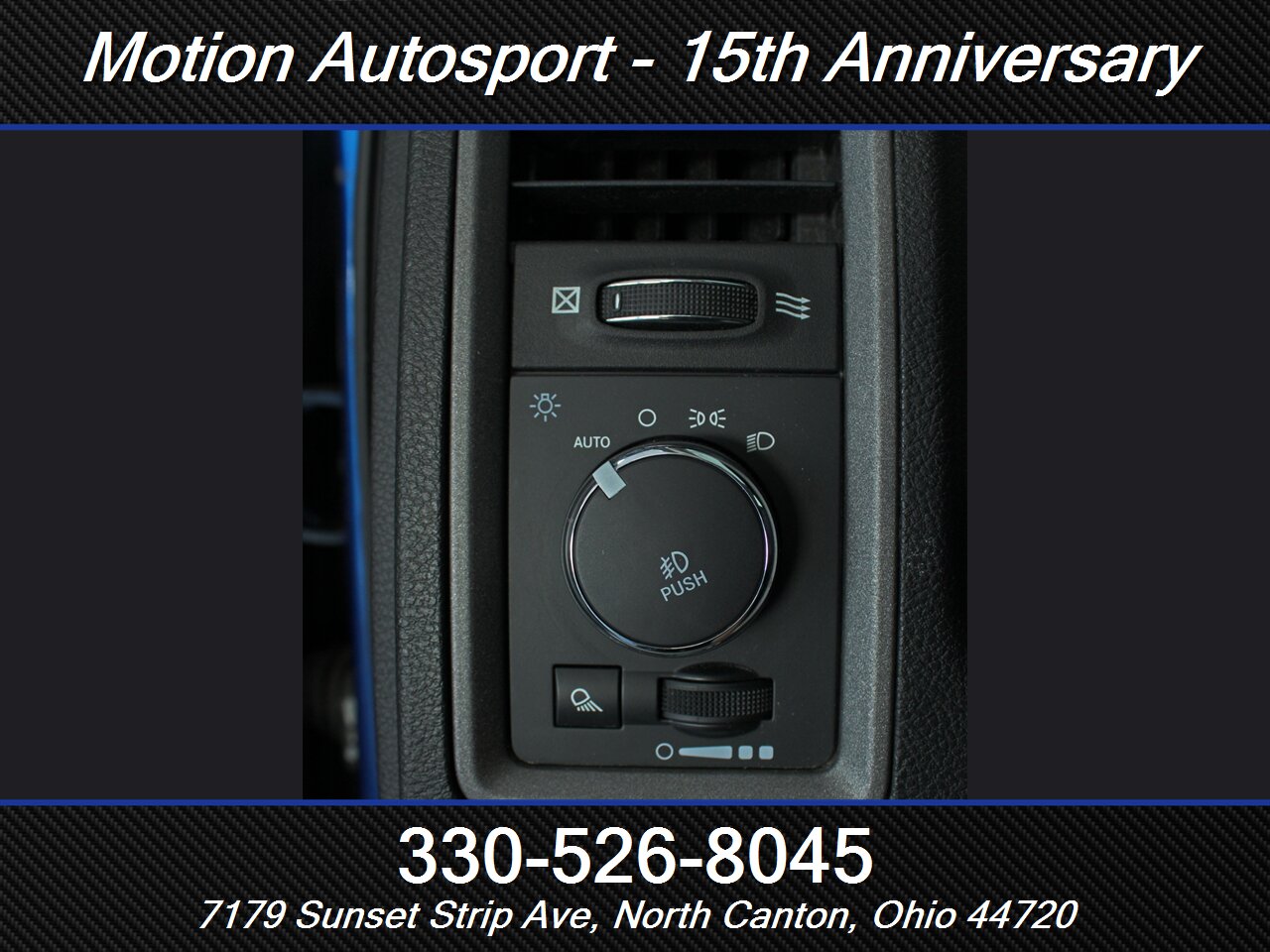 2019 RAM 1500 Classic Express Black Top Edition 4X4 - Photo 11 - North Canton, OH 44720