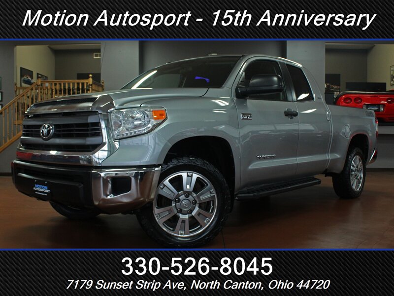 2015 Toyota Tundra SR5  4X4