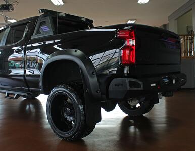 2022 Chevrolet Silverado 1500 LT Trail Boss  Custom  Lift 4X4 - Photo 5 - North Canton, OH 44720