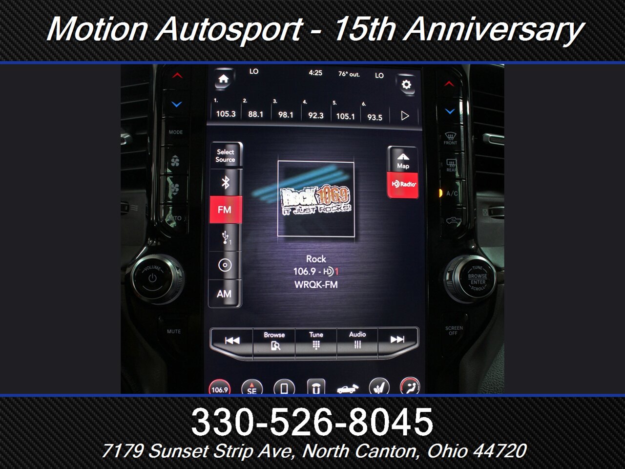 2019 RAM 1500 Sport  Panoramic Moon Roof Black Top Edition 4X4 - Photo 25 - North Canton, OH 44720
