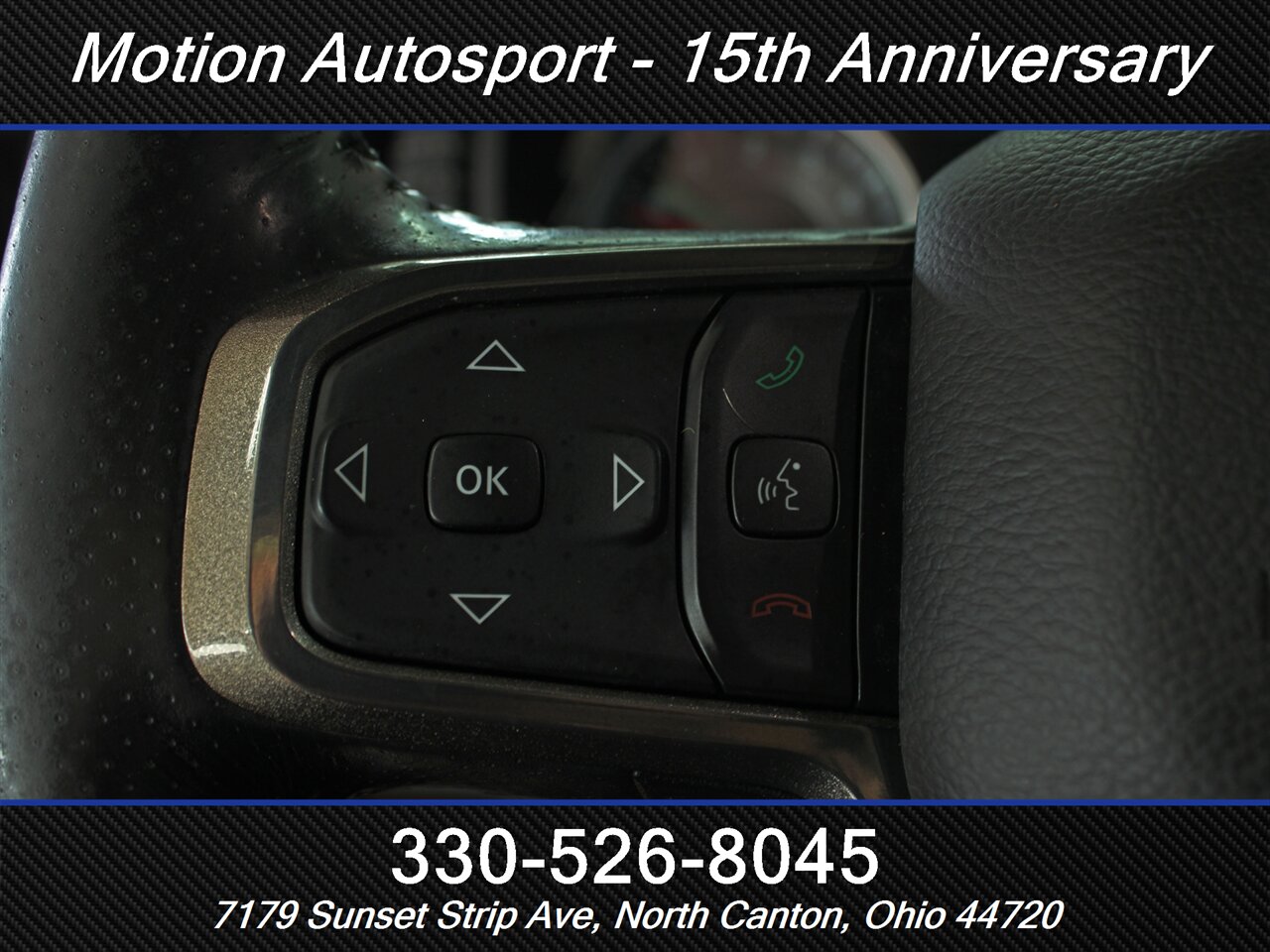 2019 RAM 1500 Sport  Panoramic Moon Roof Black Top Edition 4X4 - Photo 19 - North Canton, OH 44720