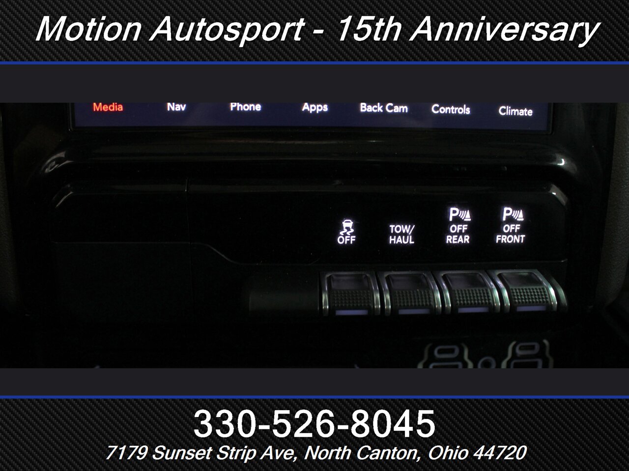 2019 RAM 1500 Sport  Panoramic Moon Roof Black Top Edition 4X4 - Photo 24 - North Canton, OH 44720