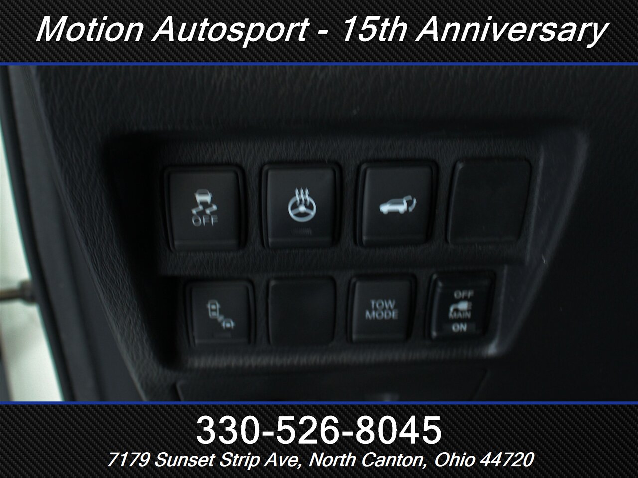 2018 Nissan Pathfinder SL 4X4 - Photo 12 - North Canton, OH 44720