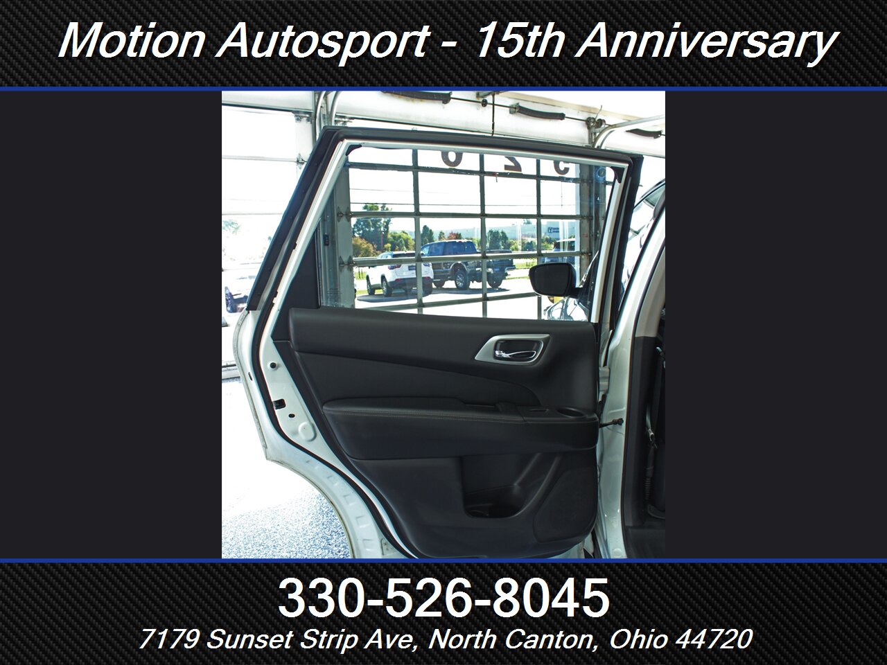 2018 Nissan Pathfinder SL 4X4 - Photo 30 - North Canton, OH 44720