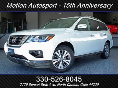2018 Nissan Pathfinder SL  4X4 SUV