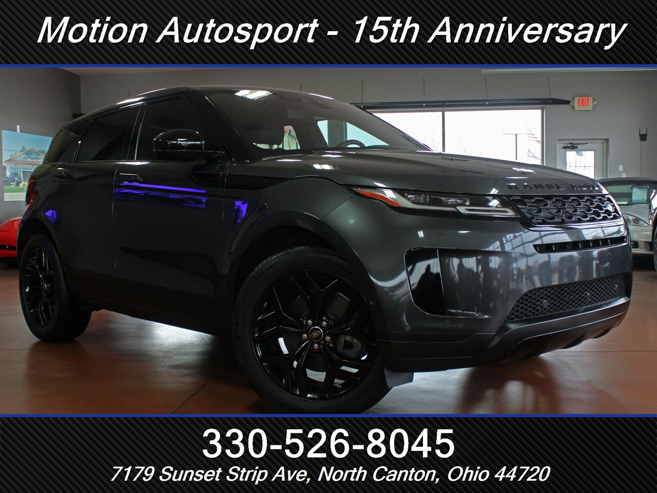 2020 Land Rover Range Rover Evoque SE Dynamic photo 2