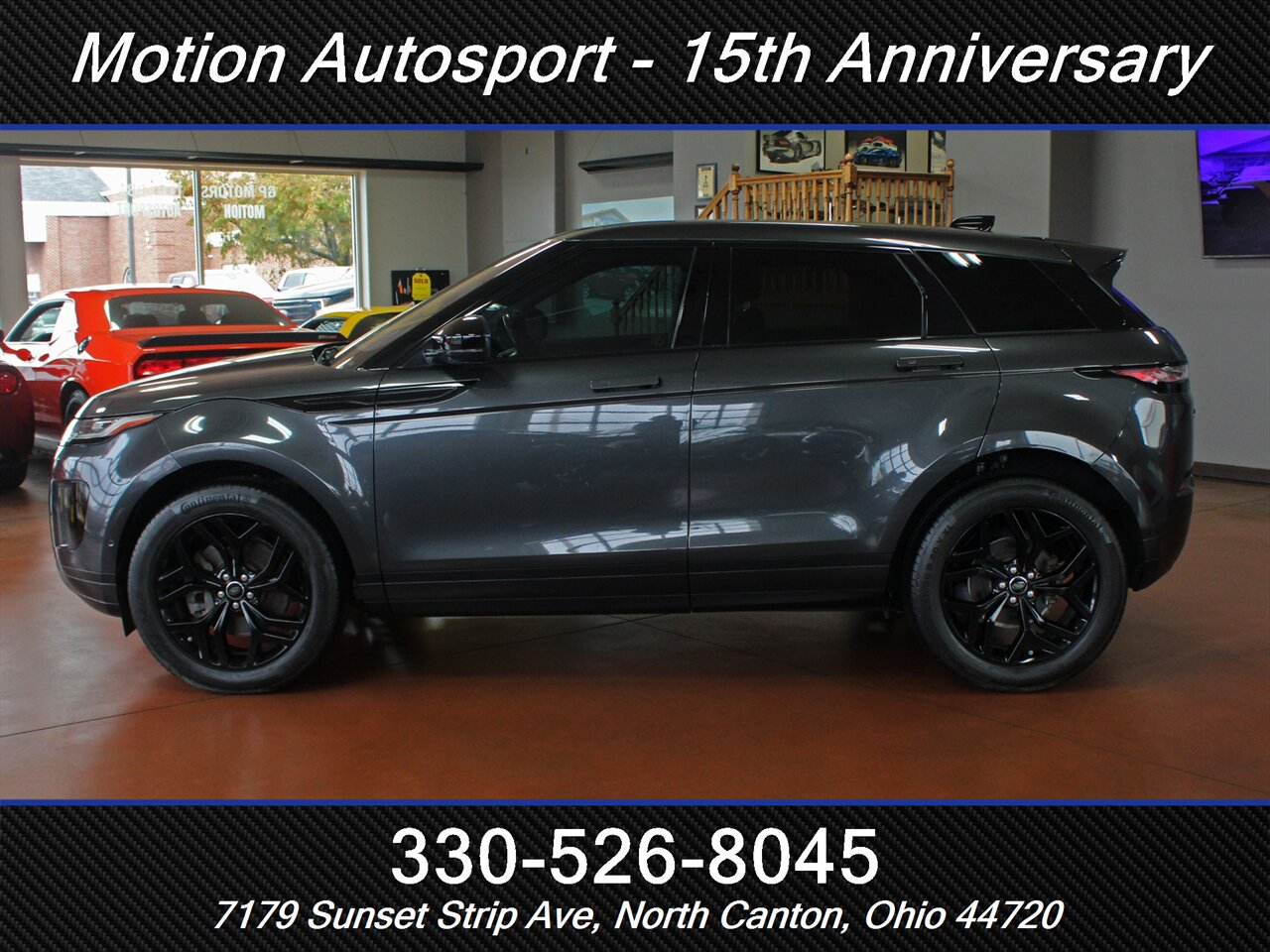 2020 Land Rover Range Rover Evoque SE Dynamic photo 4