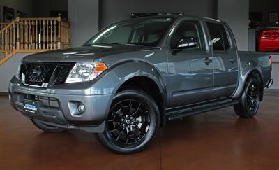 2020 Nissan Frontier SV  Midnight Edition 4X4 - Photo 1 - North Canton, OH 44720