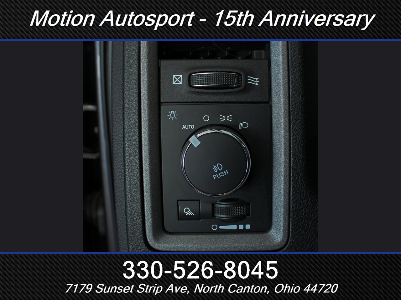 2018 RAM 1500 Express Black Top Edition 4X4 - Photo 16 - North Canton, OH 44720