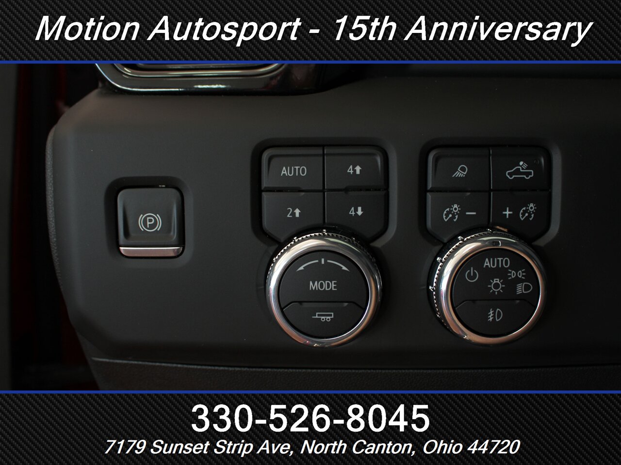 2025 GMC Sierra 2500 AT4 Moon Roof Navigation 4X4 - Photo 14 - North Canton, OH 44720