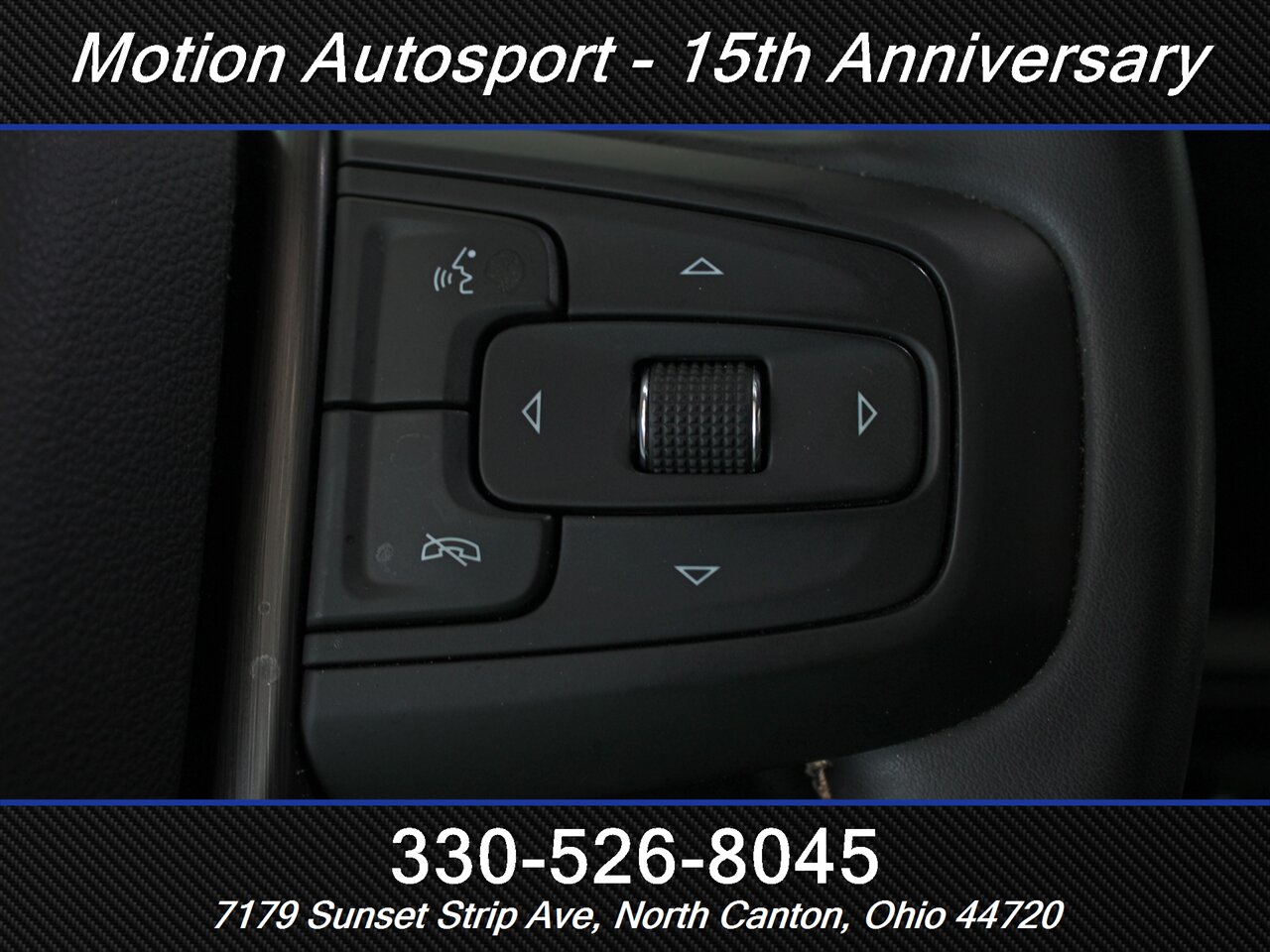2025 GMC Sierra 2500 AT4 Moon Roof Navigation 4X4 - Photo 17 - North Canton, OH 44720