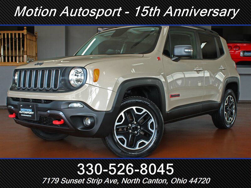 2016 Jeep Renegade Trailhawk  4X4