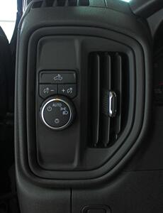 2021 Chevrolet Silverado 1500 Work Truck   - Photo 15 - North Canton, OH 44720