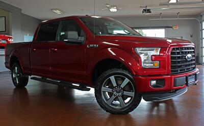 2016 Ford F-150 XLT  Sport Panoramic Roof 4X4 - Photo 2 - North Canton, OH 44720