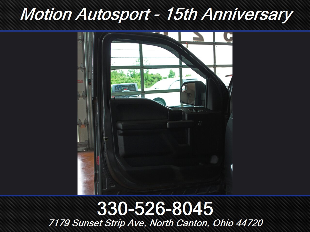 2019 Ford F-150 XLT Sport Black Package 4X4 - Photo 14 - North Canton, OH 44720