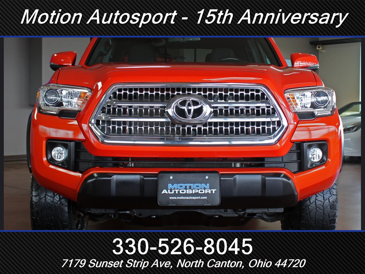 2017 Toyota Tacoma TRD Off-Road Moon Roof 4X4 - Photo 3 - North Canton, OH 44720