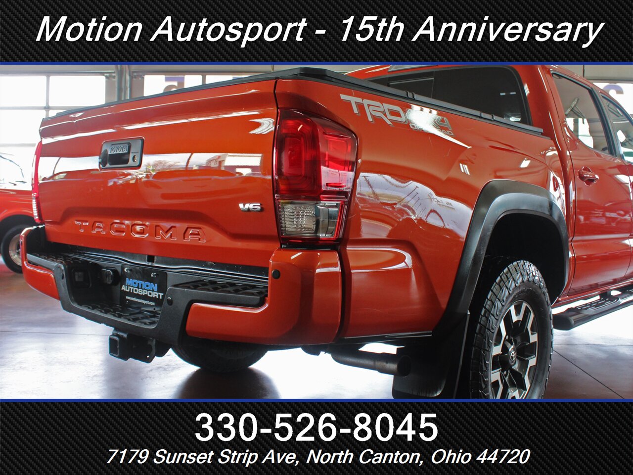 2017 Toyota Tacoma TRD Off-Road Moon Roof 4X4 - Photo 12 - North Canton, OH 44720
