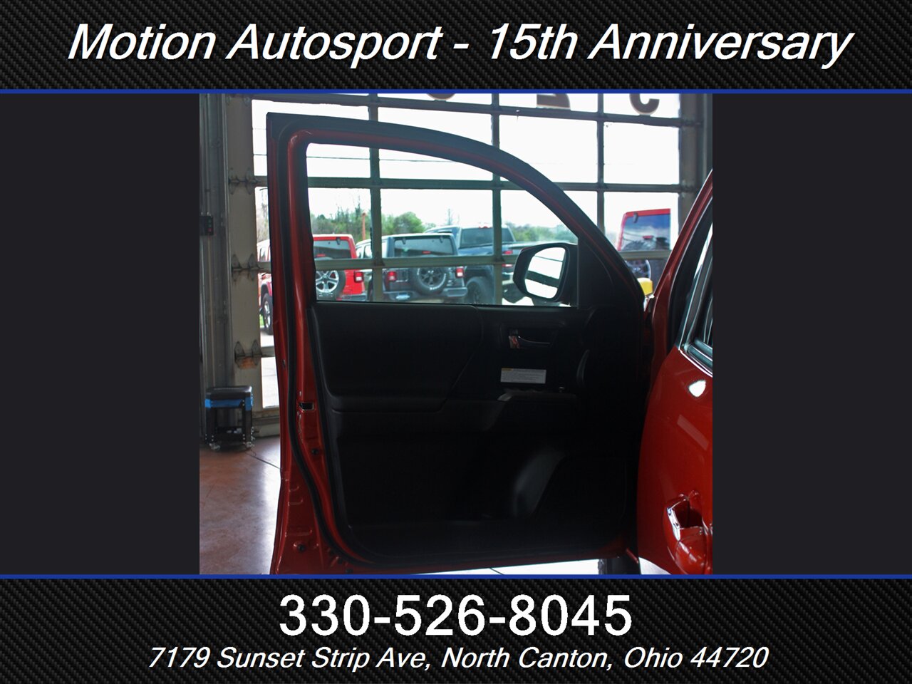 2017 Toyota Tacoma TRD Off-Road Moon Roof 4X4 - Photo 15 - North Canton, OH 44720
