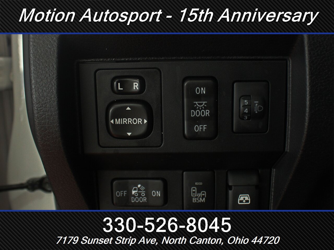 2016 Toyota Tundra Limited Crewmax Moonroof 4x4 - Photo 15 - North Canton, OH 44720