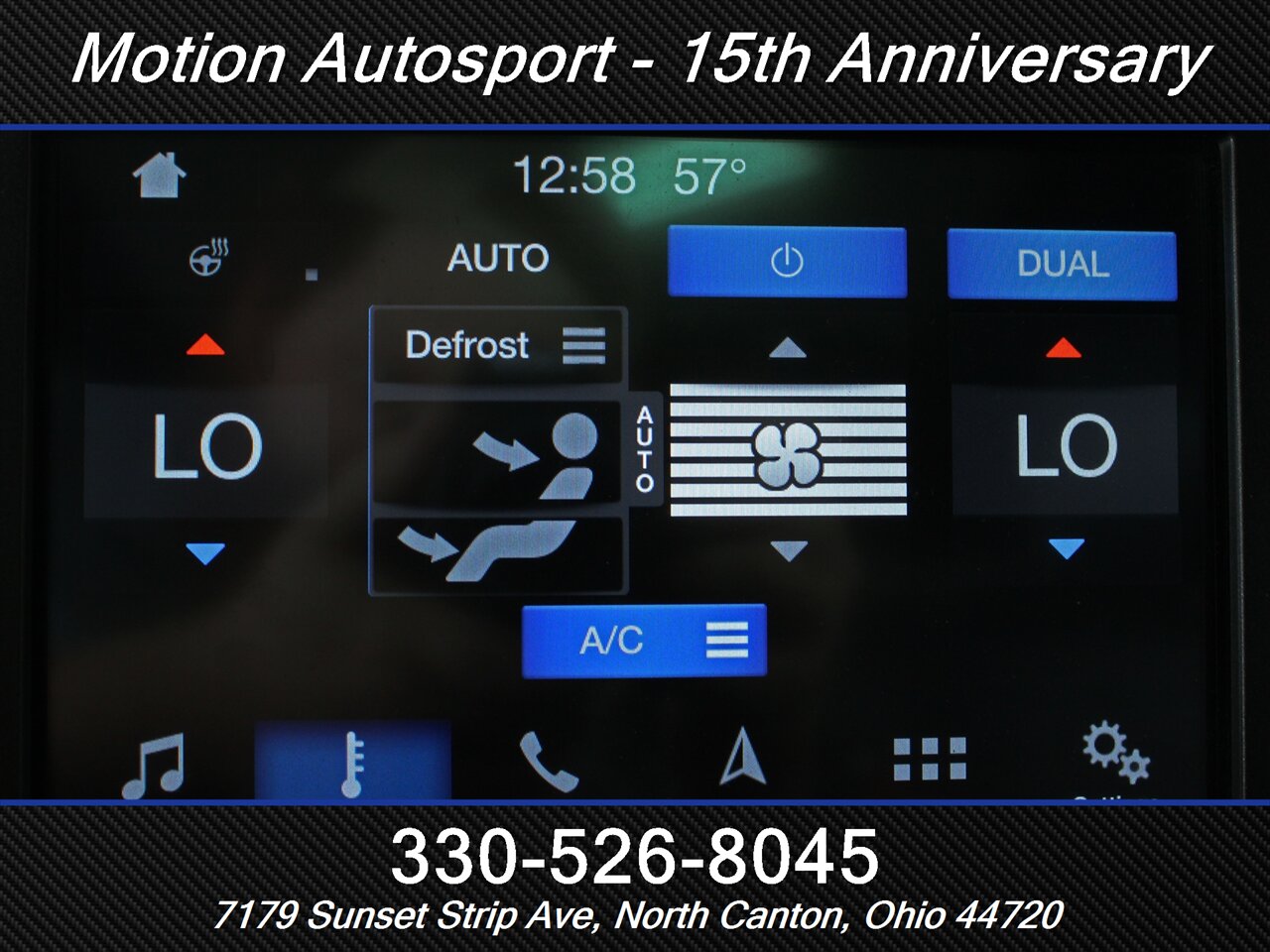 2017 Ford F-150 Raptor Moon Roof Navigation 4X4 - Photo 30 - North Canton, OH 44720