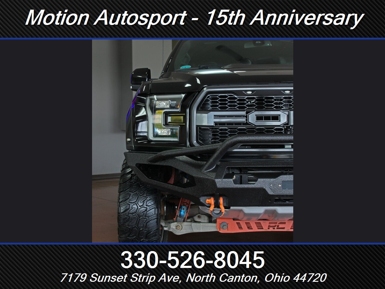 2017 Ford F-150 Raptor Moon Roof Navigation 4X4 - Photo 5 - North Canton, OH 44720