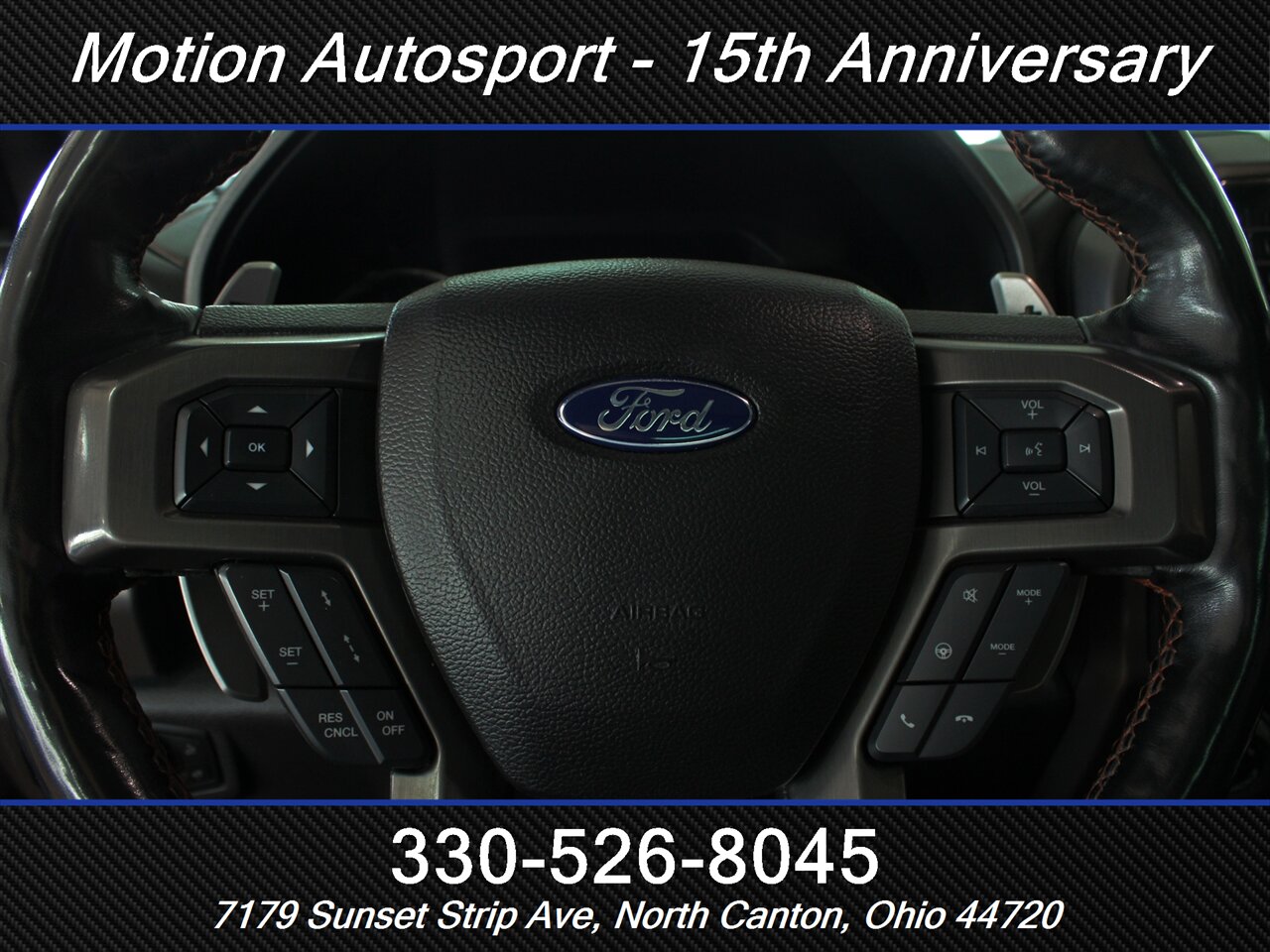 2017 Ford F-150 Raptor Moon Roof Navigation 4X4 - Photo 19 - North Canton, OH 44720