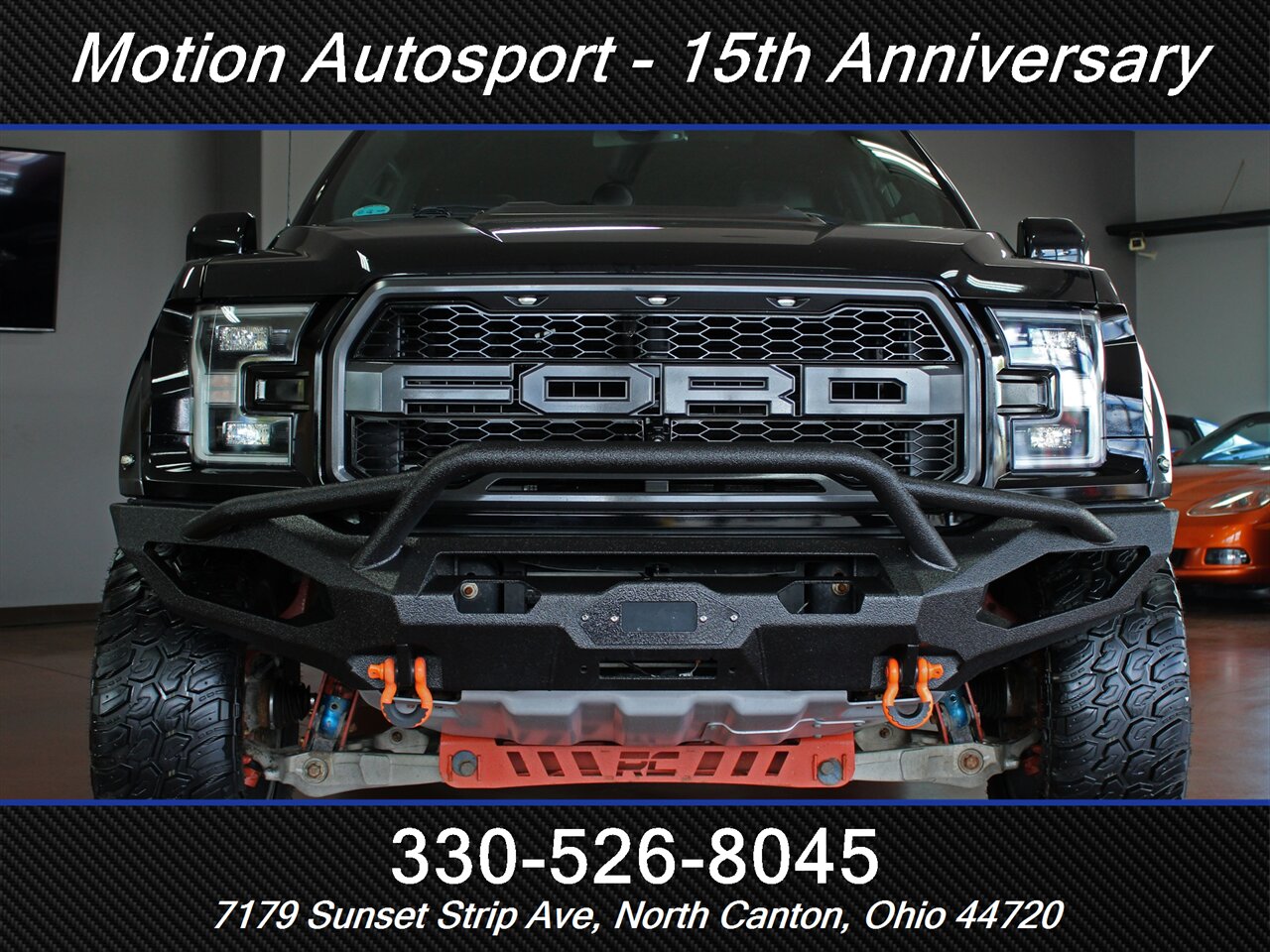 2017 Ford F-150 Raptor Moon Roof Navigation 4X4 - Photo 3 - North Canton, OH 44720