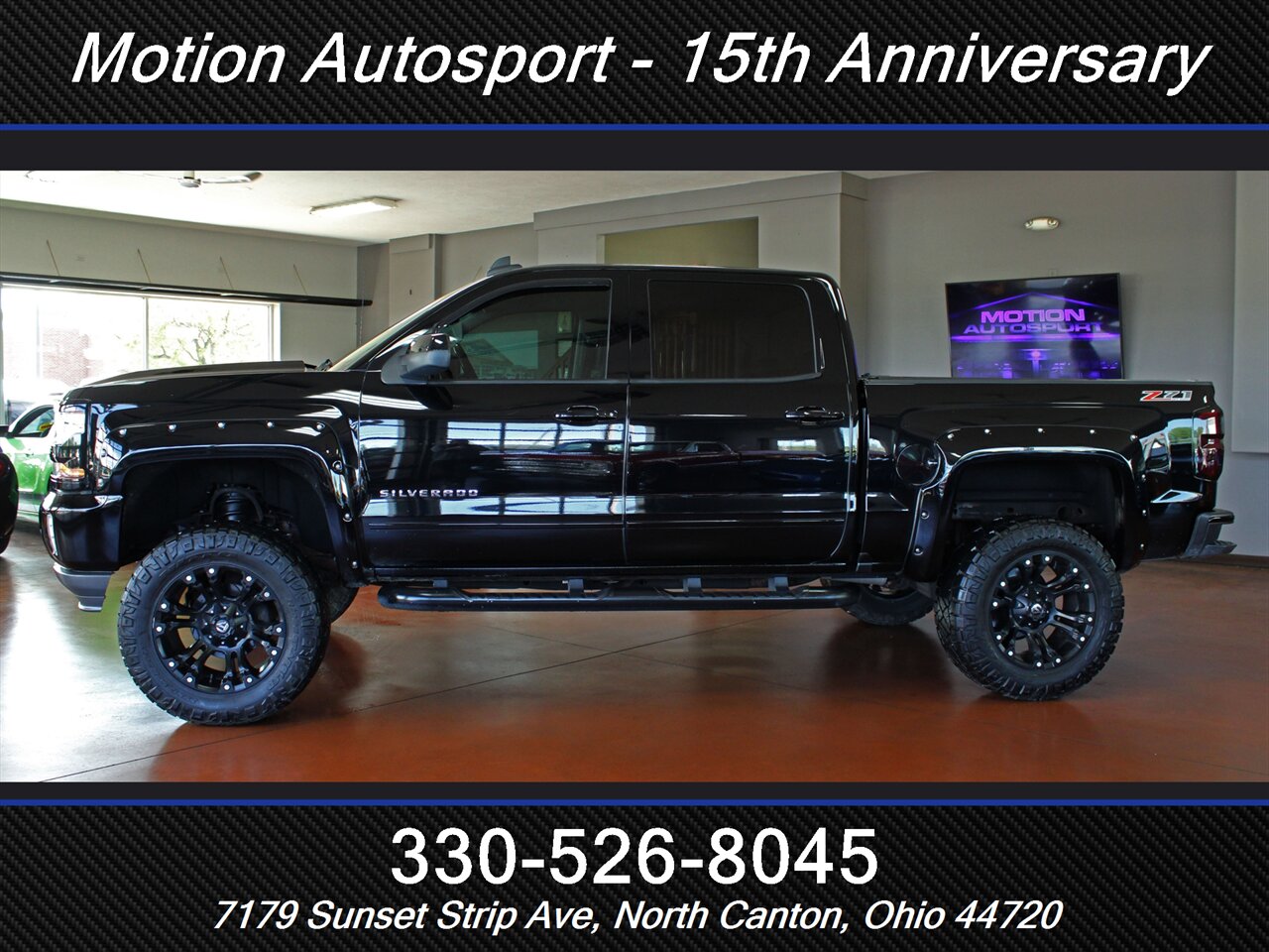 2017 Chevrolet Silverado 1500 LT Z71 Custom Lift 4X4 - Photo 7 - North Canton, OH 44720