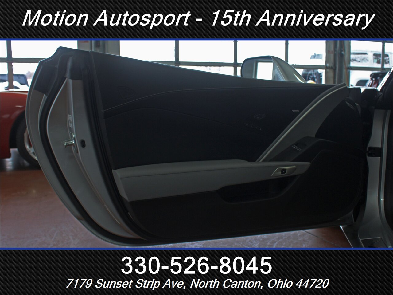 2017 Chevrolet Corvette Stingray 3LT - Photo 18 - North Canton, OH 44720