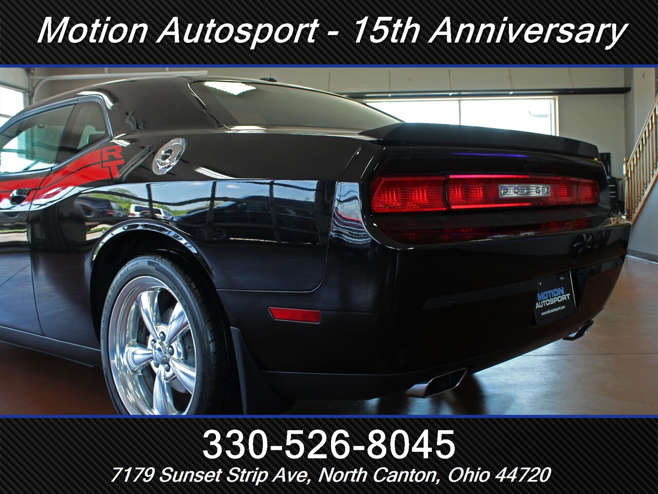 2013 Dodge Challenger R/T Classic  Moon Roof Navigation - Photo 8 - North Canton, OH 44720