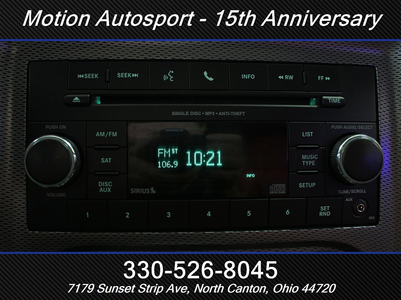 2013 Dodge Challenger R/T Classic  Moon Roof Navigation - Photo 26 - North Canton, OH 44720