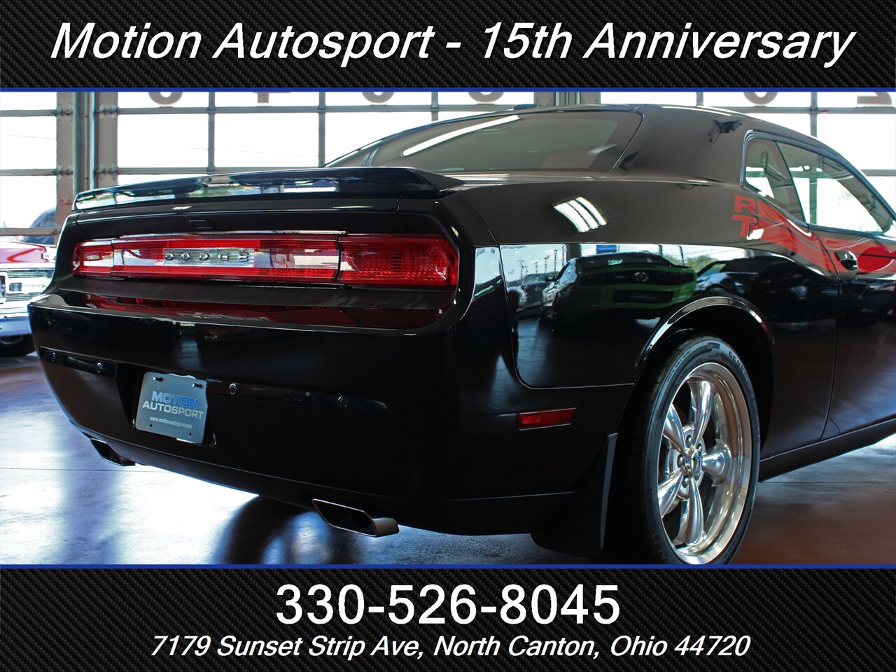 2013 Dodge Challenger R/T Classic  Moon Roof Navigation - Photo 11 - North Canton, OH 44720