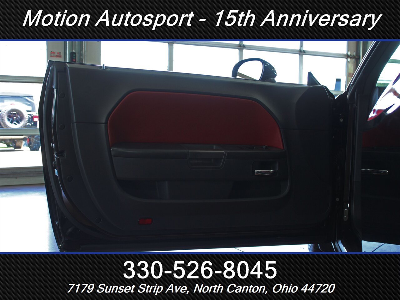 2013 Dodge Challenger R/T Classic  Moon Roof Navigation - Photo 15 - North Canton, OH 44720