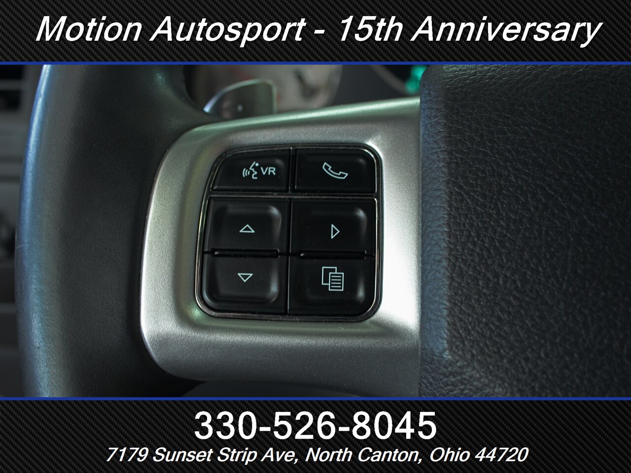 2013 Dodge Challenger R/T Classic  Moon Roof Navigation - Photo 20 - North Canton, OH 44720