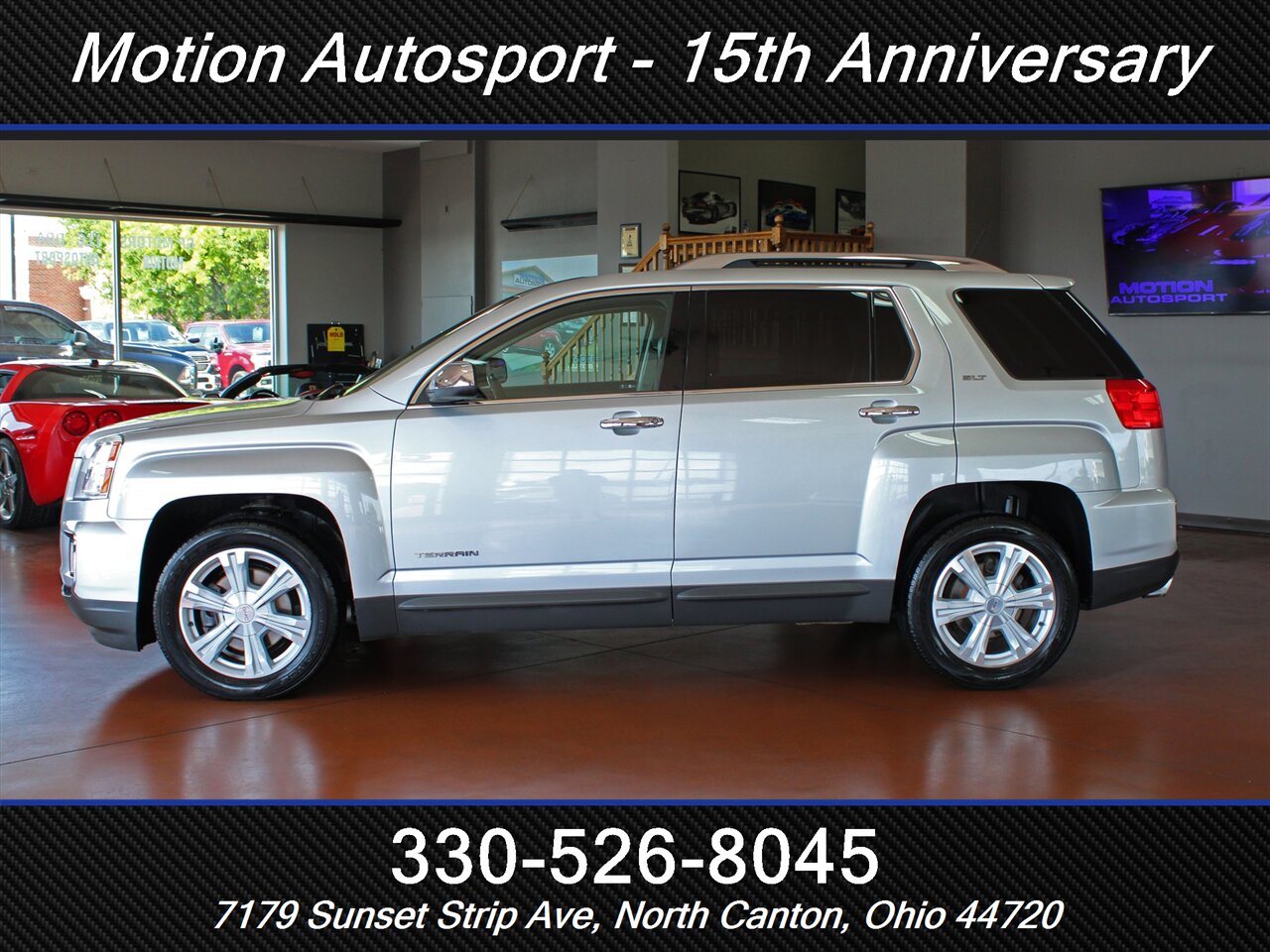 2017 GMC Terrain SLT AWD - Photo 7 - North Canton, OH 44720