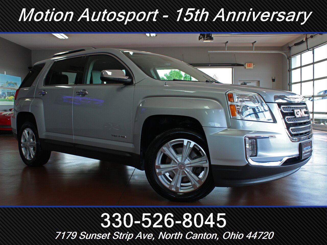 2017 GMC Terrain SLT AWD - Photo 2 - North Canton, OH 44720